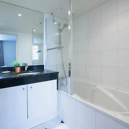Lejlighed Beautiful 1 Bedroom Luxury Next To Champs-elysees - Pc62a Paris